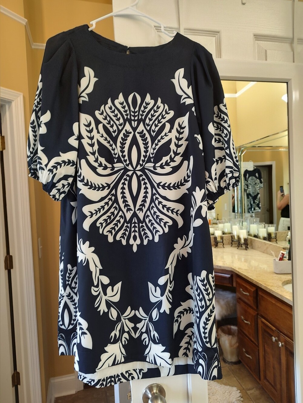 Umgee Navy & White Floral Print Shift Dress - Picture 2 of 2